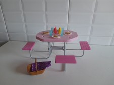 BARBIE MOBILI DA ESTERNO TAVOLO ROSA DA PICNIC MATTEL