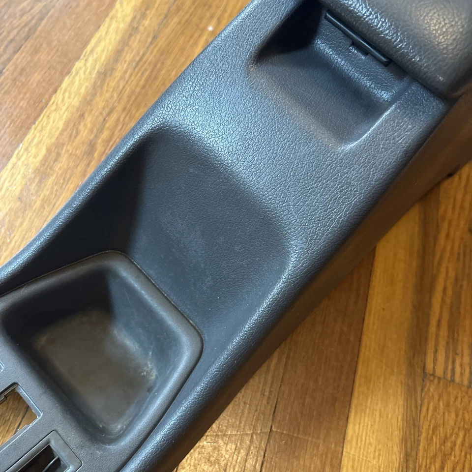 1990 - 1995 年丰田 4Runner SR5 中控台扶手原始设备制造商 91 92 93 94 扶手 — 第 3/4 张图片