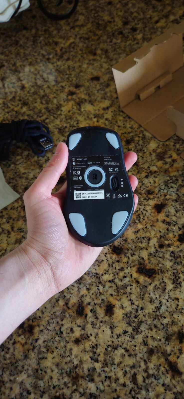 Wireless Gaming Mouse Pure Air with Wired Option-image