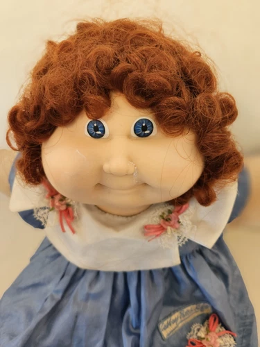 Vintage CABBAGE PATCH KID  "P"  tag Original Outfit hm 15 red cornsilk hair