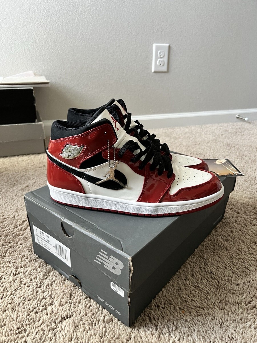 AIR JORDAN 1 RETRO ジョーダン　シカゴブルズ　パテント Nike Jordan 1 Retro High 