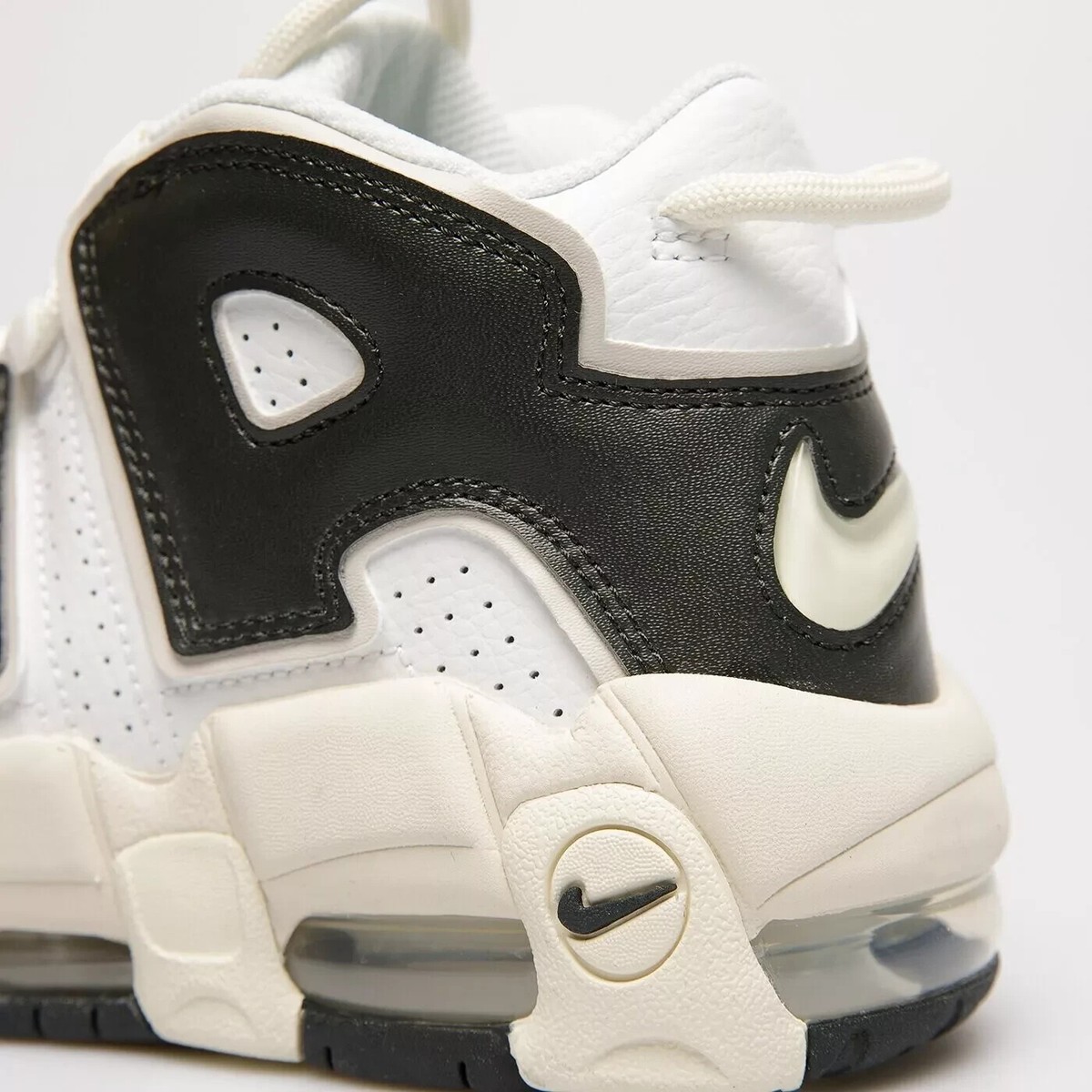 Nike WMNS Air More Uptempo Summit White Night Forest FB8480-100