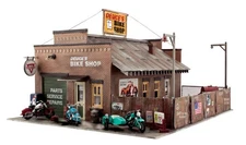 Woodland Scenics BR5045 HO-Scale Built-Up Deuce's Cycle Shop Incredible Detail