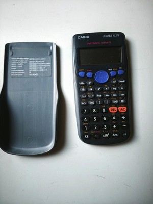 CASIO FX-82ES PLUS SCIENTIFIC CALCULATOR With Original Lid School Test