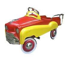 VINTAGE PEDAL CAR TORPEDO RED  YELLOW CLASSIC CHILDREN'S RIDE ON TOY