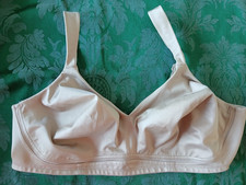 Playtex Secrets Perfect Flex Wire free Bra 4736 sz 42D Beige