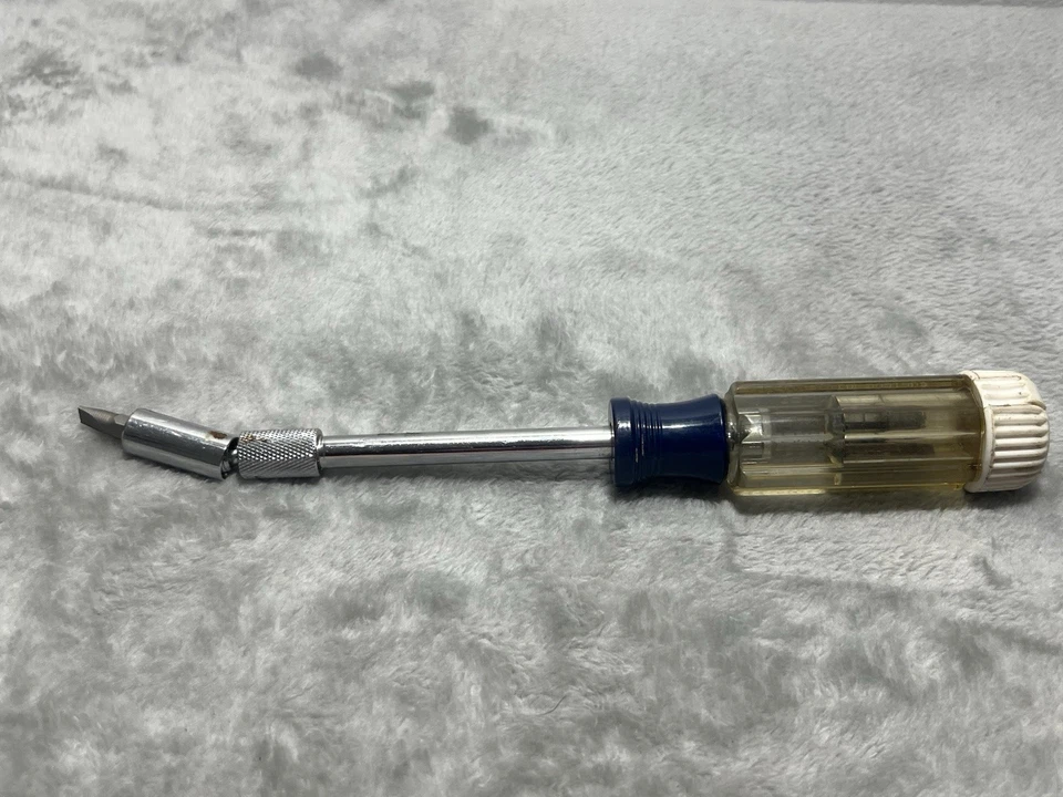 Craftsman 47476 Swivel Magnetic Bit Driver With 4 Bits, USA - Image 4 of 4