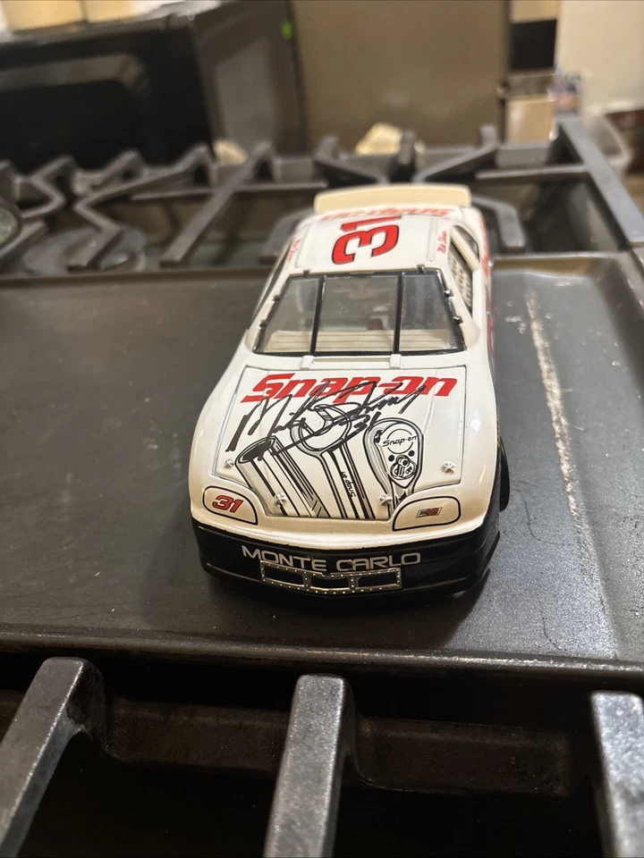De colección NASCAR #31 Firmado Mike Skinner 1996 Snap-On Monte Carlo Foto 3 de 4