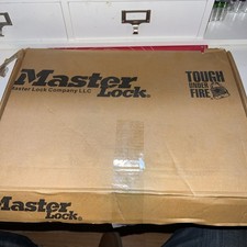 MASTER LOCK  Lockout Station Unfilled
