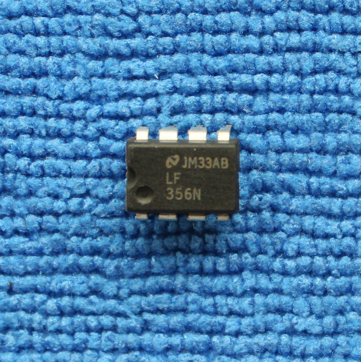 LF356N Monolithic JFET Input Op. Amp, Vs=±18V, Io>100mA, Cin=3pF - Foto 8