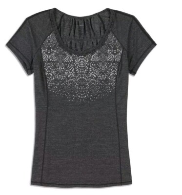 Lululemon Run Wild Short Sleeves Top Women's Sz 6 Gray Ruffle Tee Gym Yoga Tech