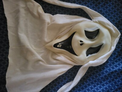 Scream Ghostface Mask Fun World Div 1st Gen Vintage White Rare Horror