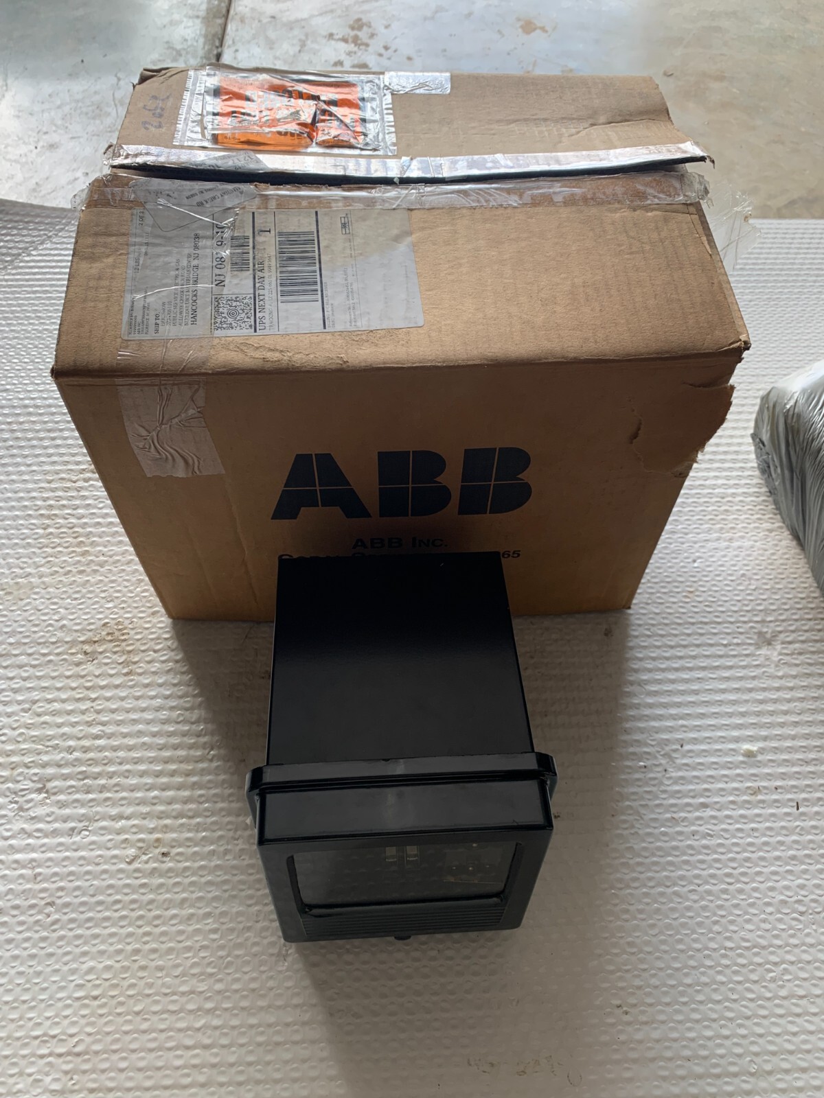 NEW IN BOX ABB TYPE CO-5 HILO CLASS 1E OVERCURRENT RELAY 1456C05A25