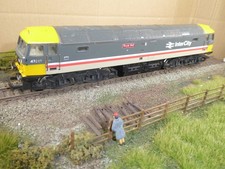 Hornby  00 Gauge BR Class 47 Diesel Locomotive no. 47613  in BR InterCity Livery