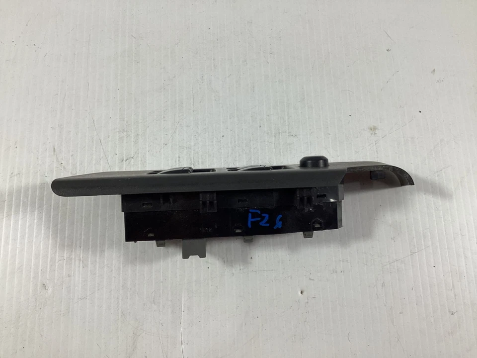 Interruptor maestro de ventana eléctrica para conductor Chevrolet Aveo 2009-2011 OEM. Foto 2 de 4