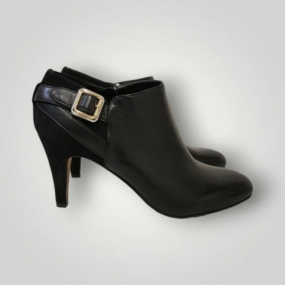 VINCE Camuto Shoes Size 7.5M Black Heels Classic Vayda Leather Upper Ankle Boots