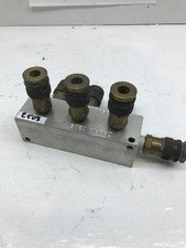 Daman 1209 AH0900304P Manifold with 7 Parker H251 Quick connects