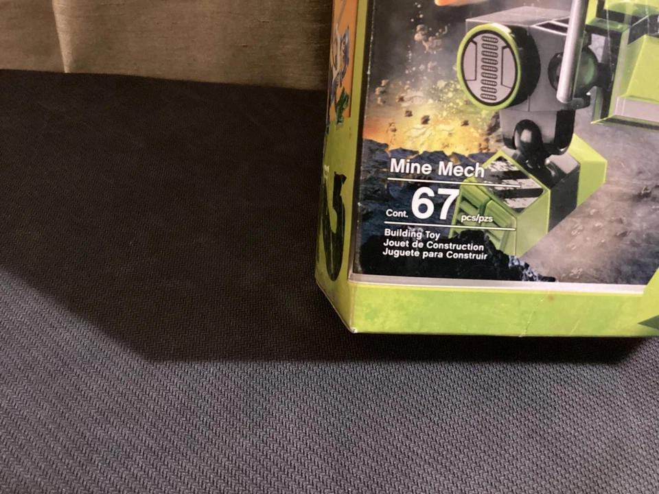 Lego Power Miners Mine Mech 8957 Boulderax  Set #2 green crystal dynamite 2009 - Image 4 of 4