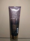 Victoria's Secret Velvet Petals Shimmer Fragrance Body Lotion 8 fl oz  — photo 2