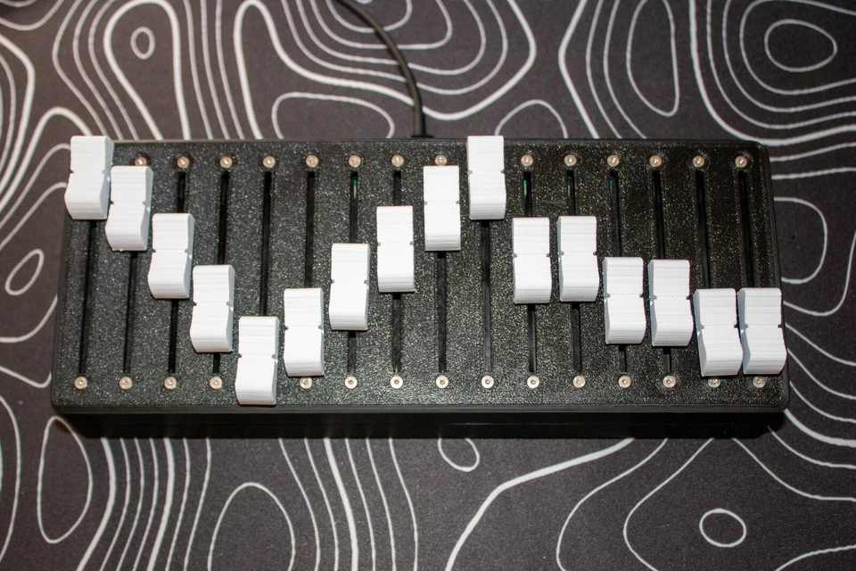 Midi Controller 10-16x Fader | USB-C Computer DAW