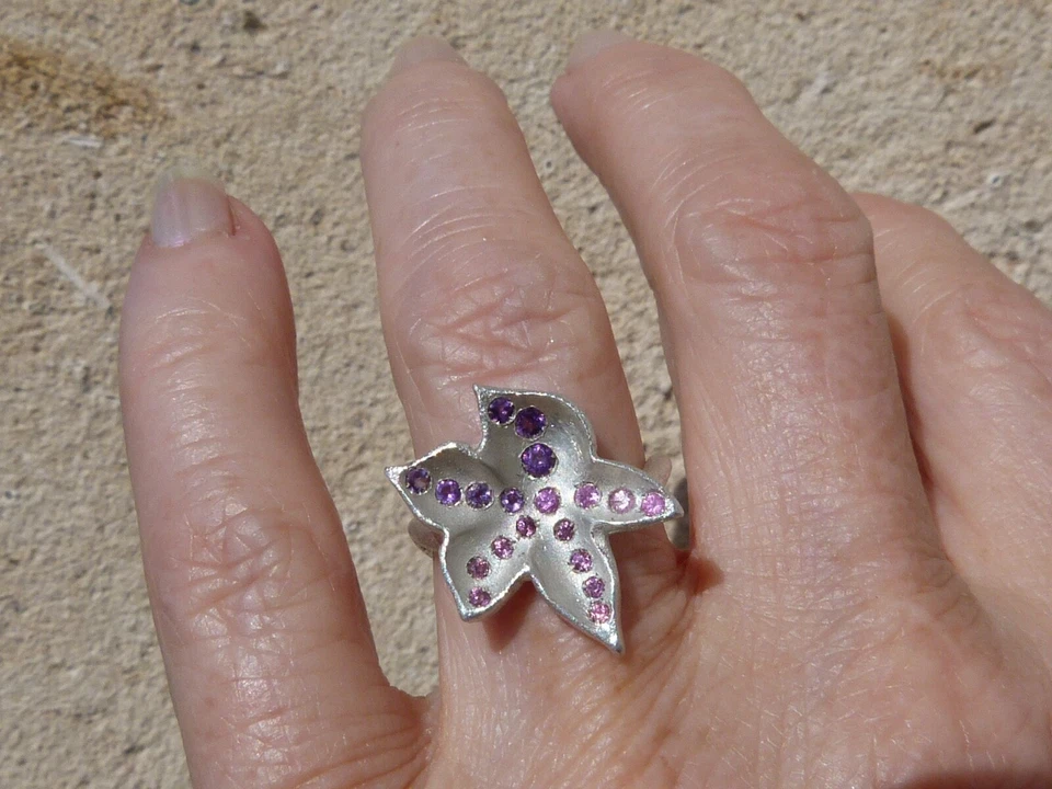 Anello IN Argento 925, Zaffiri Rose E Ametista, Taglia 50 - Immagine 3 di 4