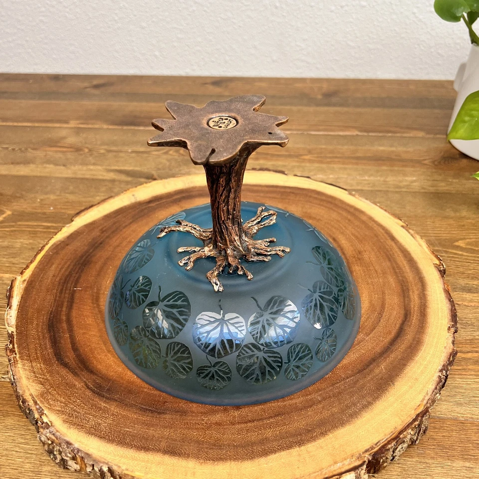 罕见 URART 签名中心饰玻璃和青铜碗树鸟珠宝架 — 第 4/4 张图片