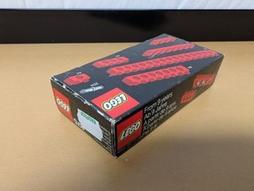 LEGO Technic Expert Builder Set: Red Beams (875) Complete in Box!