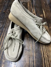 clarks wallabees womens 7.5