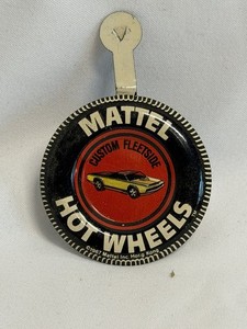 1967 MATTEL HOT WHEELS REDLINE ERA CUSTOM FLEETSIDE TRUCK METAL PIN/BUTTON