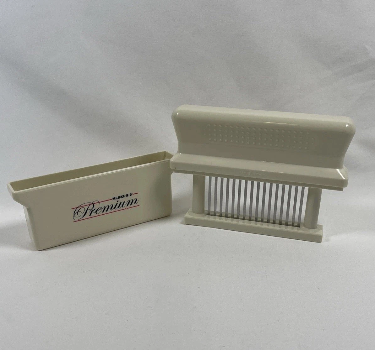 Mr BAR-B-Q Premium Professional Stainless Steel Meat Tenderizer Very Sharp Blade
Opens in a new wind