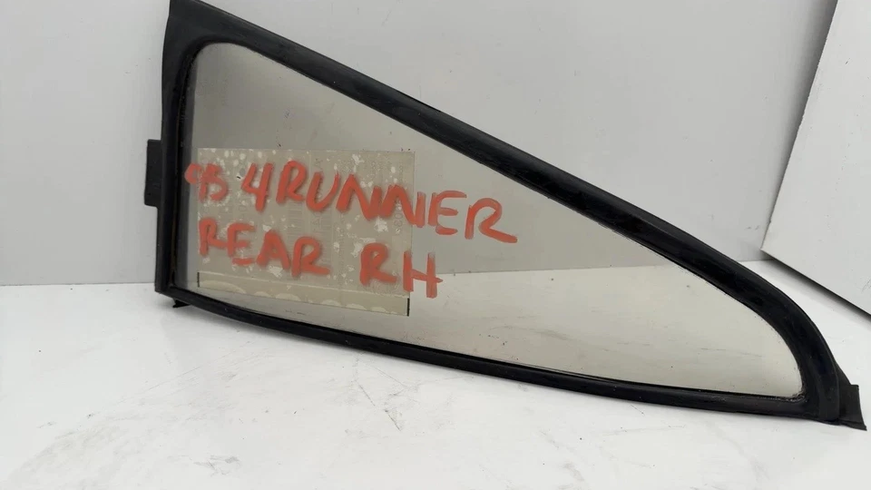 1990-1995 TOYOTA 4RUNNER Quarter Glass/window Toyota Right Foto 2 de 4