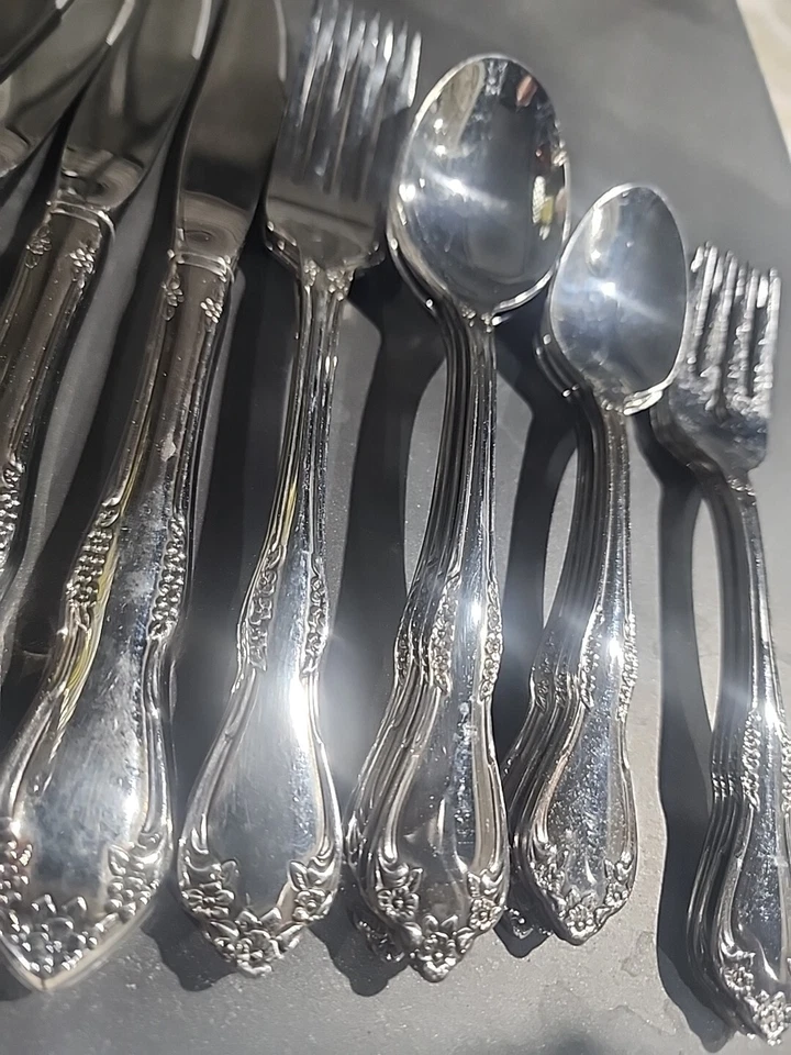 Conjunto de Talheres Oneida Aço Inoxidável Mansfield Amadeus -20 Peças - Lindo - Imagem 3 de 4