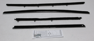 1969-CHEVELLE-4-DOOR-HARDTOP-WINDOW-OUTER-BELTLINE-WEATHERSTRIP-KIT-4-PIECES