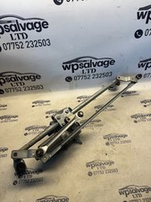 VOLKSWAGEN TIGUAN 07-15 MK1 2.0 TDI FRONT WIPER MOTOR AND LINKAGE 5N2955119