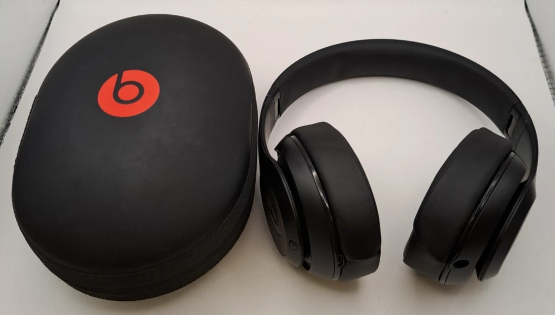 Beats by Dr. Dre Beats by Dr. Dre Studio2 Headphones for sale