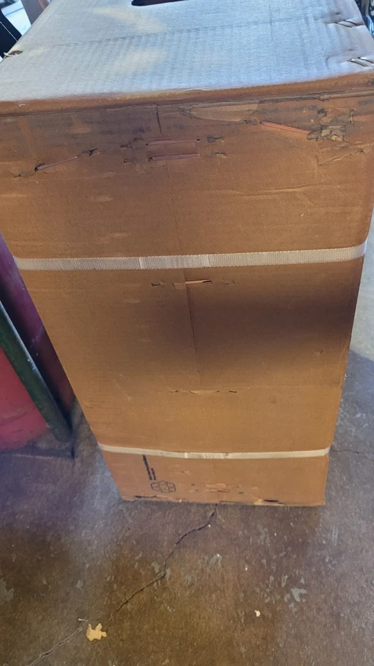 Bomba centrífuga de polipropileno Dayton 2YER2A - Imagem 4 de 4