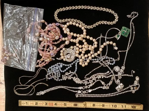 Vintage Costume Jewelry Parts or Repair - Arts & Craft Slightly Damaged Necklace