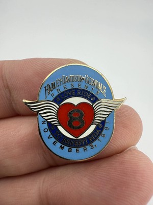 1991 Harley Davidson Glendale CA Love Ride to Benefit MDA #8 Vest Pin Screwback