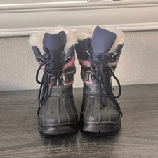 Toddler girl lace up snow boot size 10 in great used condition