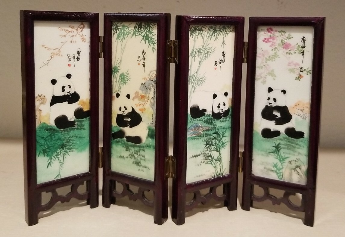 Chinese Panda/Flowers Decorative Miniature Folding Devider Wood