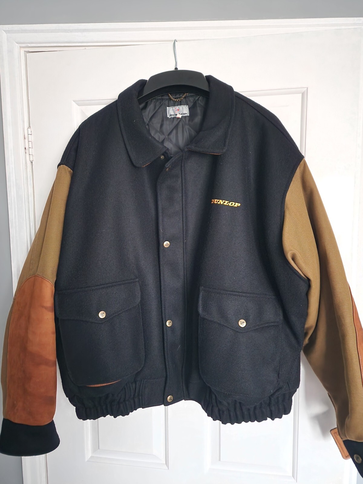 Picture 1 of 6
