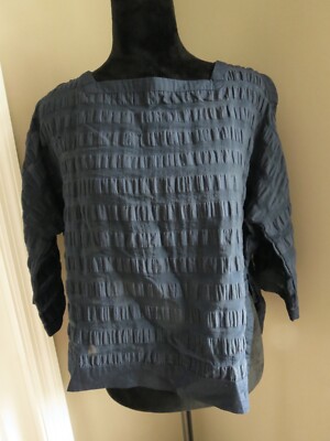 WYNNE LAYERS NAVY BLUE BURNED OUT/SHEER BLAZER TOP - XS