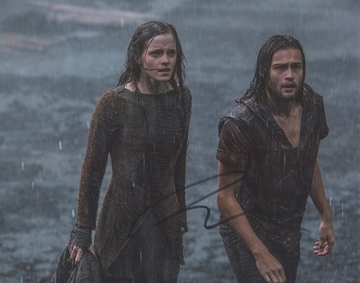 DOUGLAS BOOTH AUTOGRAPH SIGNED 10''X8'' PHOTO (NOAH / THE RIOT CLUB)  ''SALE''