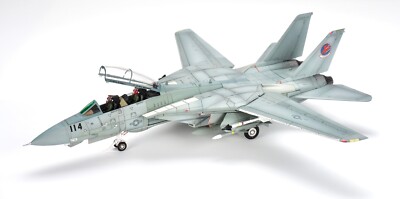 Top Gun F-14A ''weathered'' Need for Speed Calibre Wings 1:72