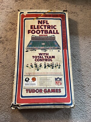 Vintage 1970s Tudor Games Electric Football #645 NFL Teams
