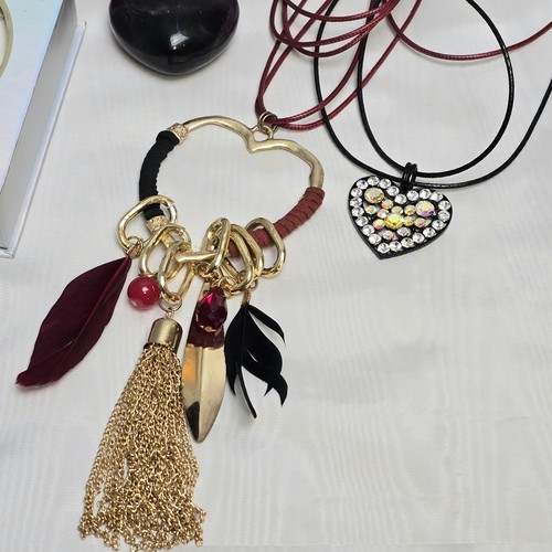 Valentinstag Halsketten Kette Gürtel Broschen Amethyst Herz Modeschmuck Konvolut - Bild 2 von 12