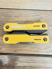 DEWALT Multi-Tool w/ Pliers Knife Saw File Screwdrivers Heavy Duty EDC
