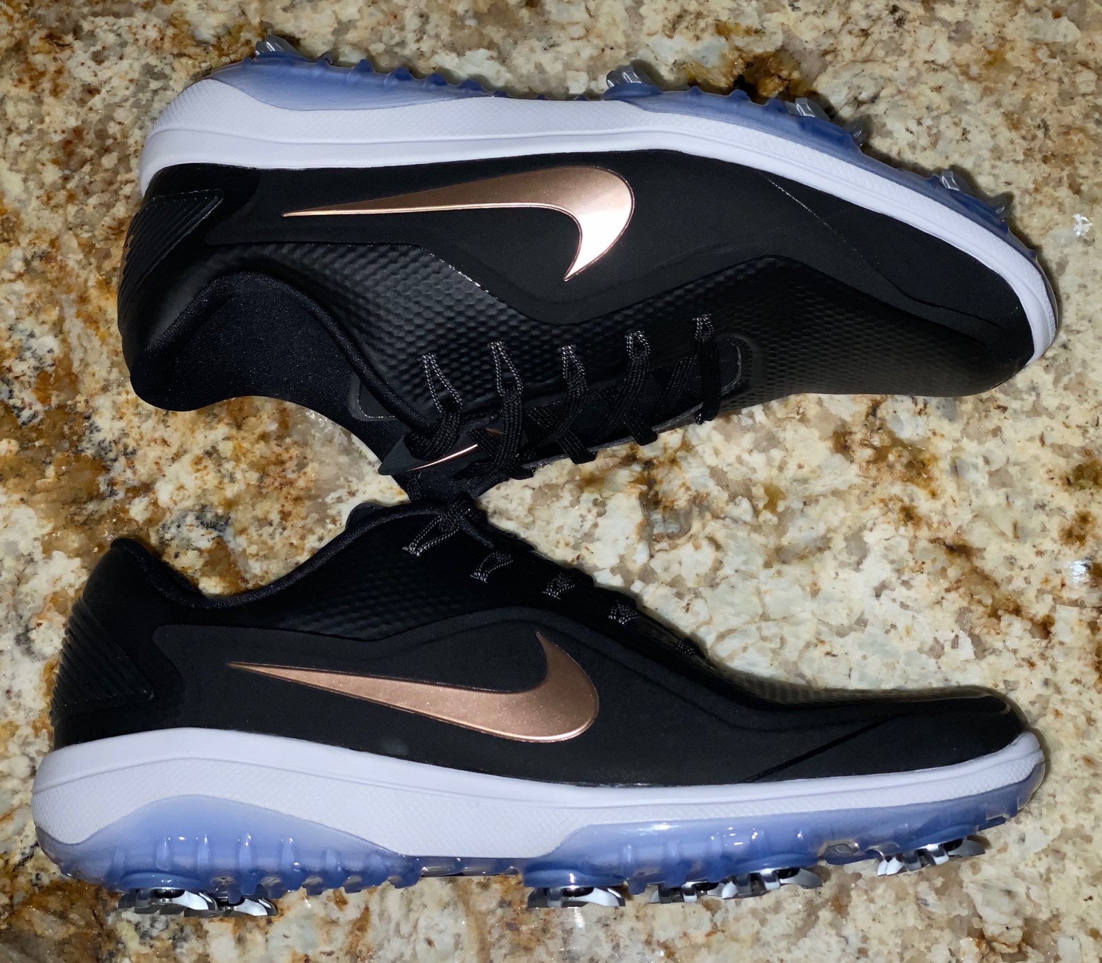 NIKE React Vapor 2 Black Red Bronze Grey Golf Shoes Cleats Womens Sz 7 9.5 Wide thumbnail 2