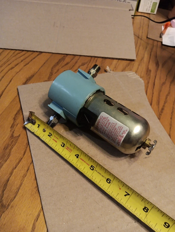 Wilkerson Air Filter F16-02-Q38 B  94.NEW NO BOX.MAX PSI 150 MAX TEMP 125 DEG. - Image 3 of 4