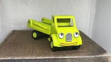 Vintage Bob The Builder Skip racing championship lime green model truck 168 3 SR